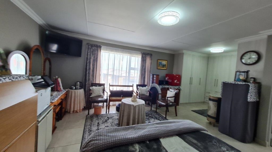 3 Bedroom Property for Sale in Dana Bay Western Cape